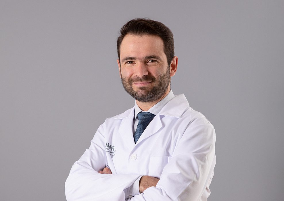 Dr. Camilo Betancourt