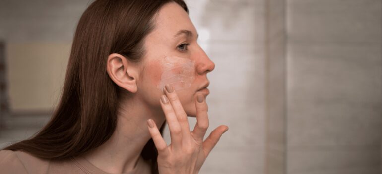 Cómo prevenir y tratar las manchas en la cara: Tipos, consejos y tratamientos efectivos