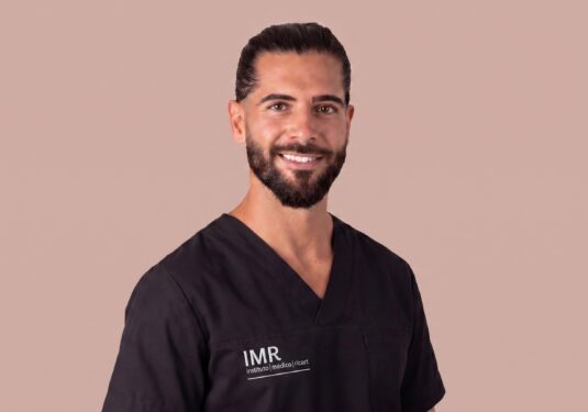 Dr. Juan José Amorós Oliva